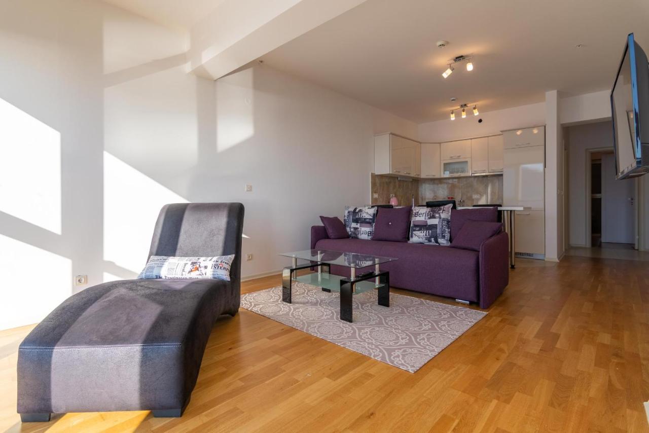 Apartment H704 Budva Luaran gambar
