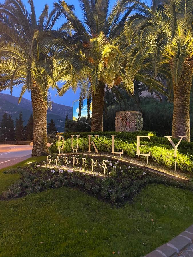 Apartment H704 Budva Luaran gambar