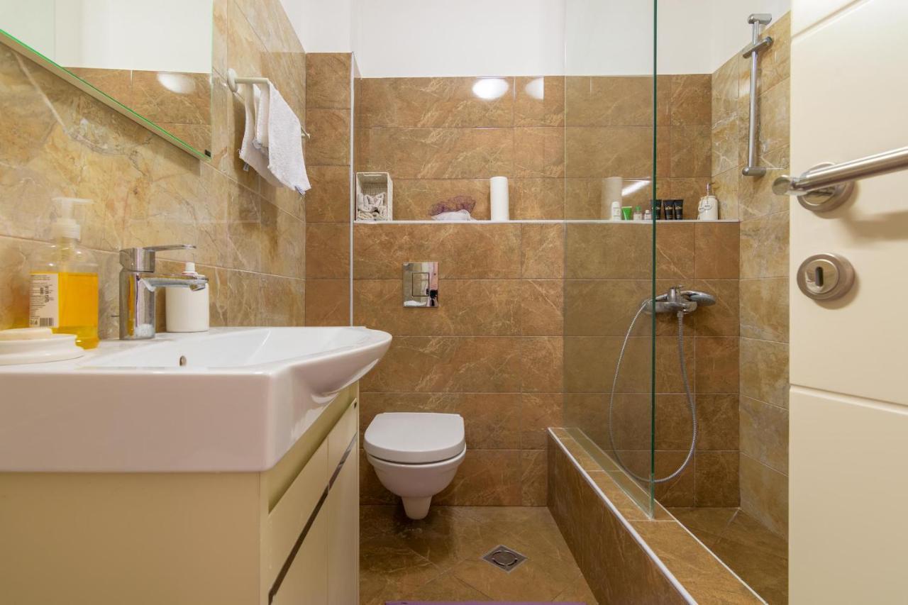 Apartment H704 Budva Luaran gambar
