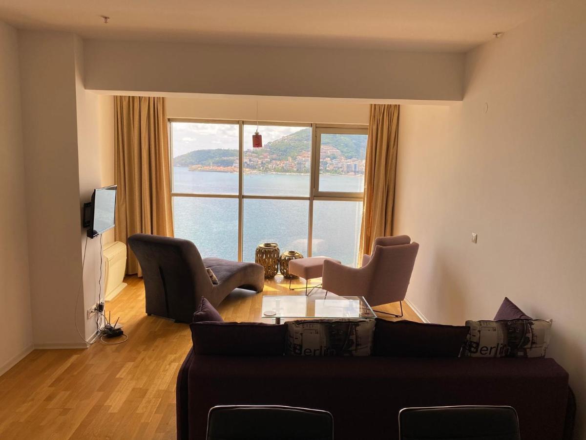 Apartment H704 Budva Luaran gambar